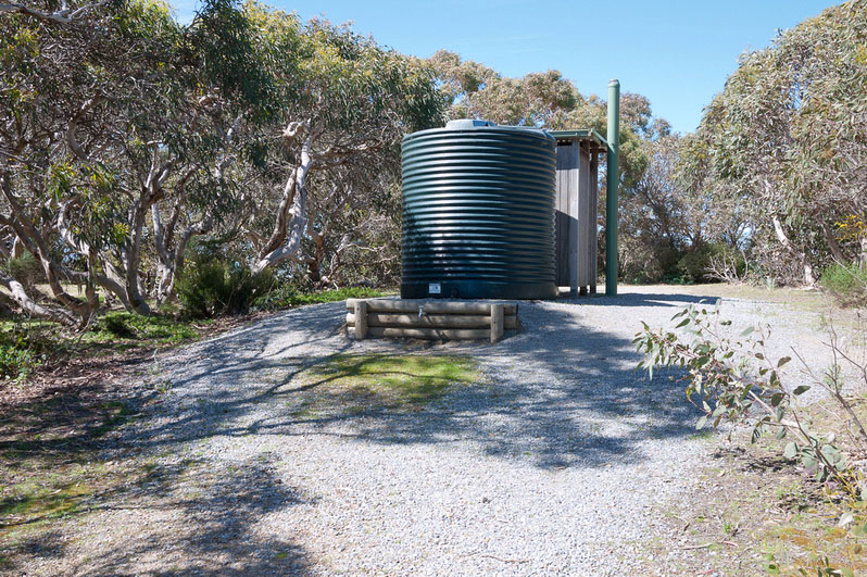 Toilet and water tank